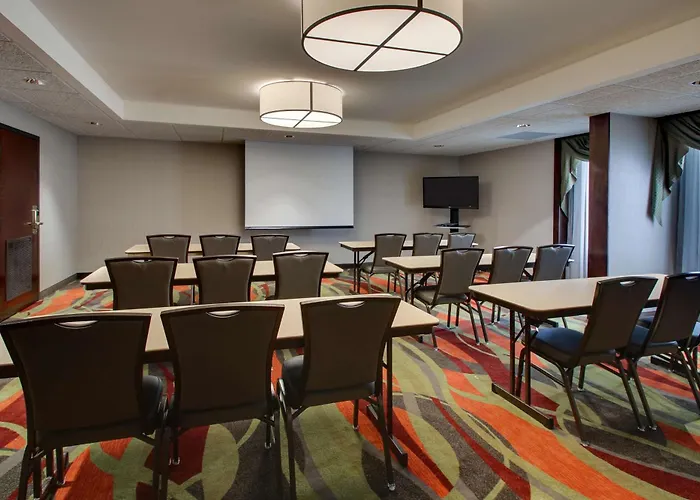 Drury Inn & Suites Bowling Green