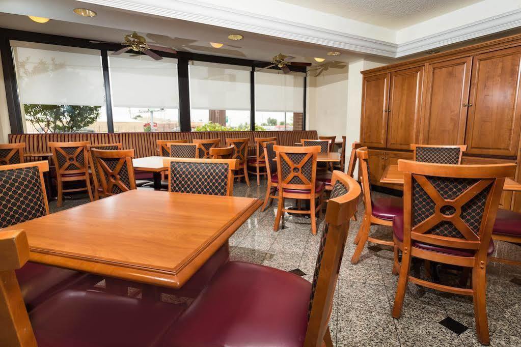 Drury & Bowling Hotel 3*